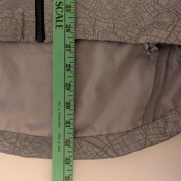 Showers Pass Elite Cycling Rain Jacket Reflective - Men M EUC - Picture 8 of 13